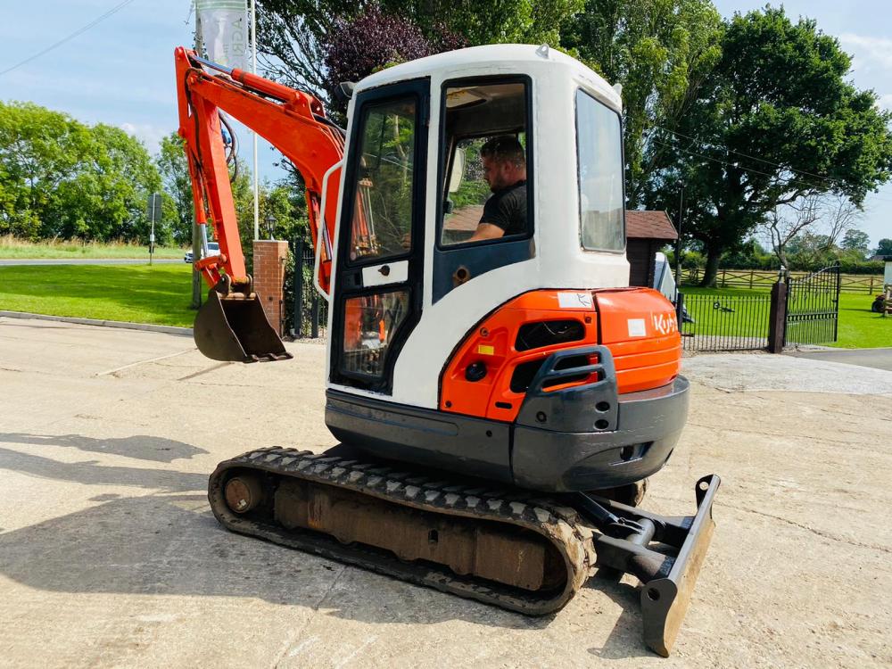 KUBOTA KX101 3 TRACKED EXCAVATOR C W FRONT BLADE