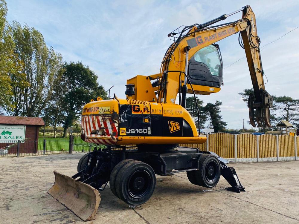 JCB 160W HIGH RISE CABIN WHEELED EXCAVATOR YEAR 2009 C W GRAPPLE GRAB