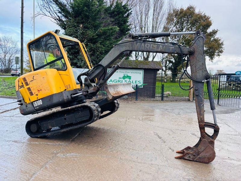 PEL JOB EB300 TRACKED EXCAVATOR C/W BUCKET 