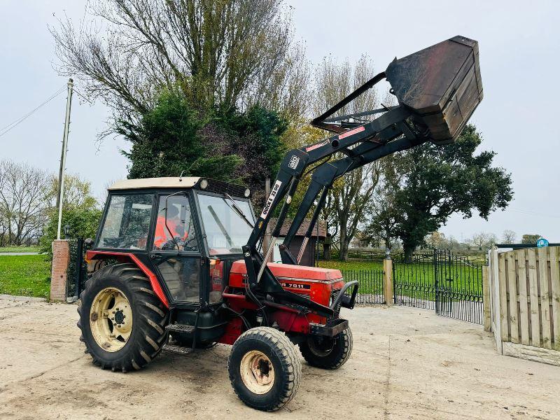 ZETOR 7011 TRACTOR C/W LOADER, MUCK FORK, PALLET TINES & BUCKET 