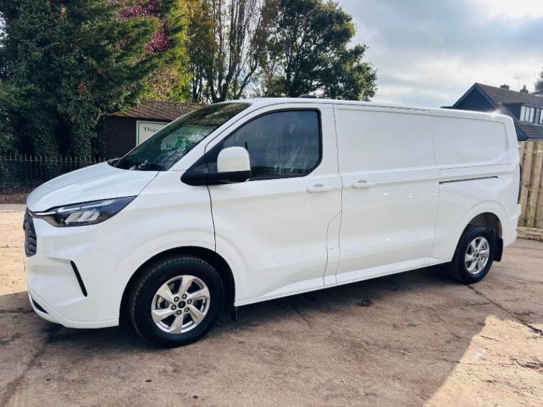 BRAND NEW TRANSIT CUSTOM LIMITED LWB VAN *YEAR 2024, ONLY 143 DELIVERY MILES* VIDEO*