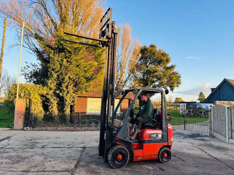 NISSAN 15 FORKLIFT C/W SIDE SHIFT *VIDEO*