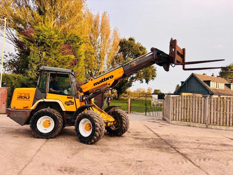 MATBRO TR200 4WD TELEHANDLER C/W PIN AND CONE HEAD STOCK & PALLET TINES 