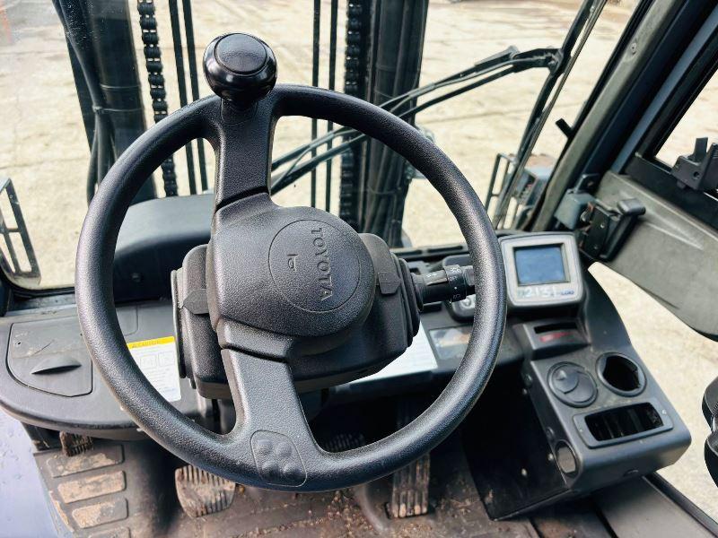 TOYOTA 02-8FGJF35 FORKLIFT *YEAR 2018* C/W FULLY GLAZED CABIN *VIDEO*