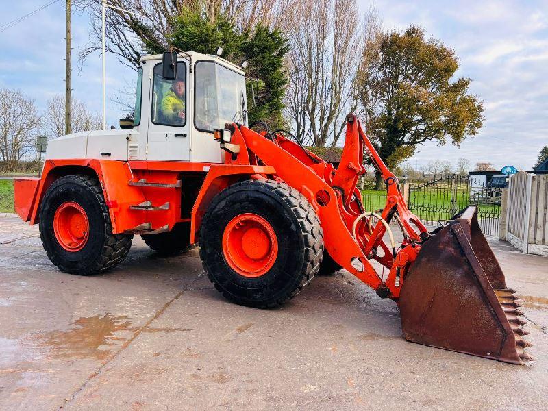 SCHAEFF SKL873 4WD LOADING SHOVEL C/W BUCKET *VIDEO*