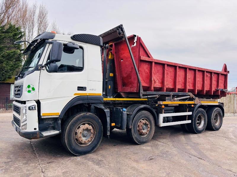 VOLVO FM DOUBLE DRIVE HOOK LOADER LORRY *YEAR 2013, MOT'D MARCH 2025* C/W SKIP 