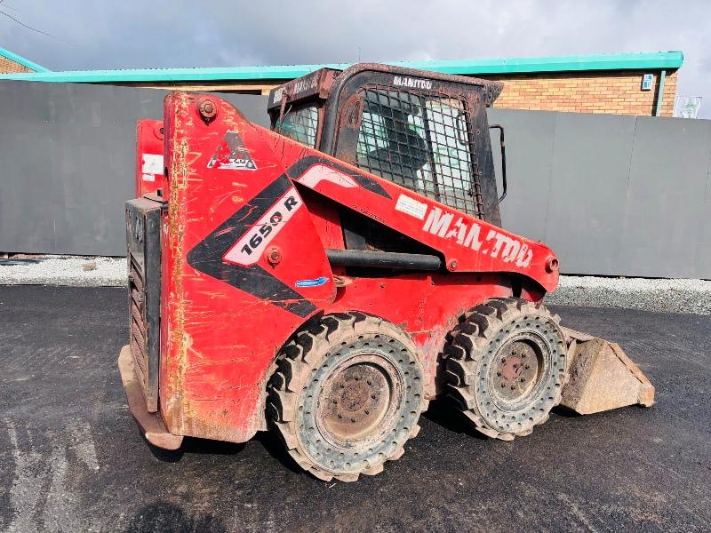 MANITOU 1650R SKIDSTEER YEAR 2020 *C/W BUCKET*