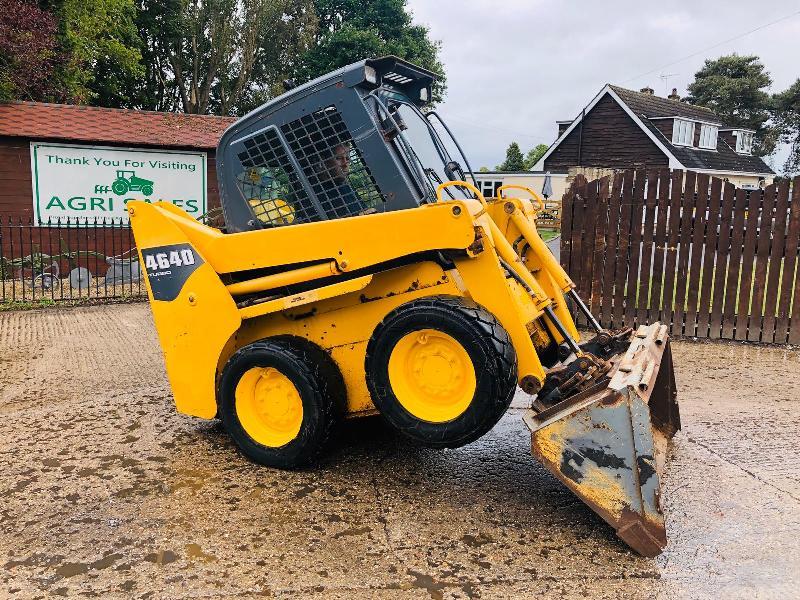 GEHL 4640 TURBO SKIDSTEER C/W HIGH FLOW * ONLY 3288 HOURS