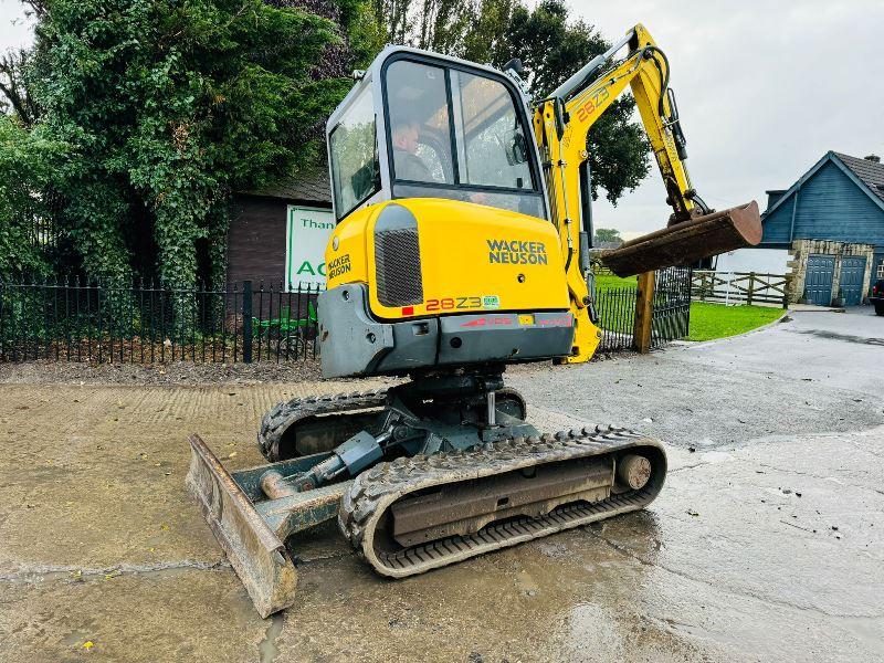 WACKER NEUSON 28Z3 EXCAVATOR *YEAR 2013, 3140 HOURS* C/W VERTICLE DIG SYSTEM *VIDEO*