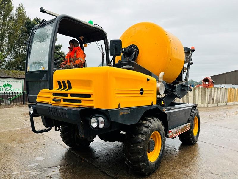 DIECI LH683 SWIVEL TIP CEMENT MIXER *YEAR 2013, 4447 HOURS* C/W 4 WHEEL STEER *VIDEO*