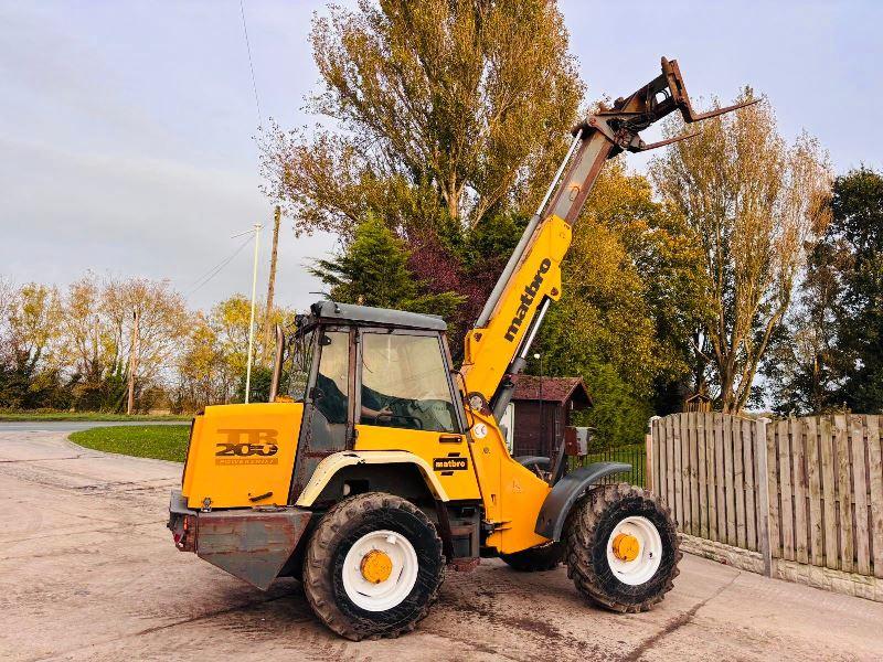 MATBRO TR200 4WD TELEHANDLER C/W PIN AND CONE HEAD STOCK & PALLET TINES *VIDEO*