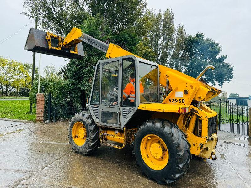 JCB 525-58 4WD TELEHANDLER *AG-SPEC* C/W BUCKET, PALLET TINES & TINE EXTENSIONS *VIDEO*