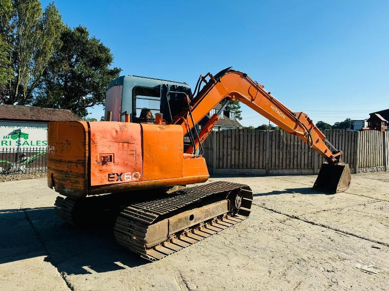 HITACHI EX60 TRACKED EXCAVATOR C/W BUCKET *VIDEO*