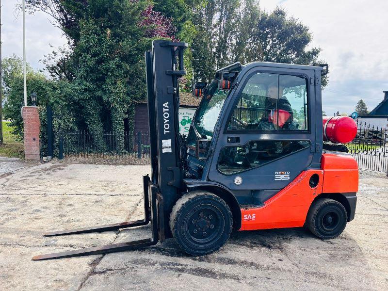 TOYOTA 02-8FGJF35 FORKLIFT *YEAR 2018* C/W FULLY GLAZED CABIN *VIDEO*