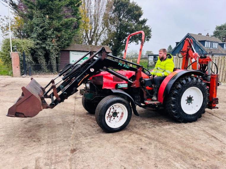 GOLDINE STAR 75 4WD TRACTOR C/W FRONT LOADER & BACK ACTOR 