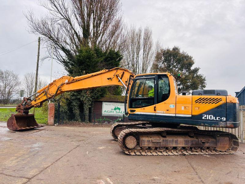 HYUNDAI ROBEX 210LC TRACKED EXCAVATOR *YEAR 2013* C/W QUICK HITCH *VIDEO*