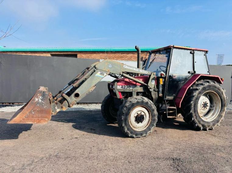 CASE 4230 TRACTOR *C/W QUICKIE 450 LOADING BUCKET*VIDEO*