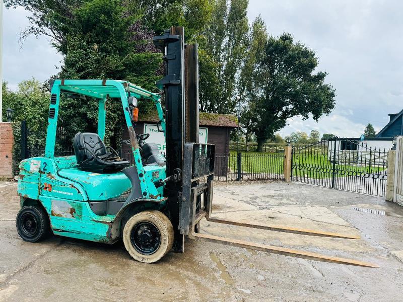 MITSUBISHI FD25 DIRSEL FORKLIFT C/W SIDE SHIFT *VIDEO*