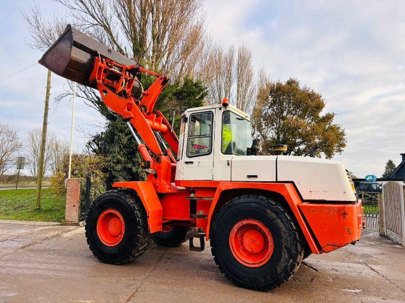 SCHAEFF SKL873 4WD LOADING SHOVEL C/W BUCKET *VIDEO*