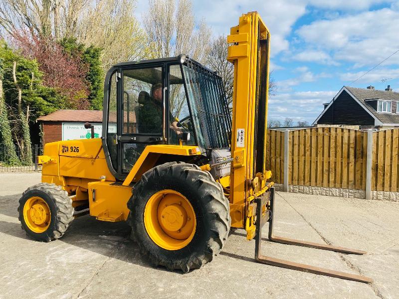 JCB 926 4WD ROUGH TERRIAN FORK LIFT C/W 2 STAGE MAST & PERKINS ENGINE