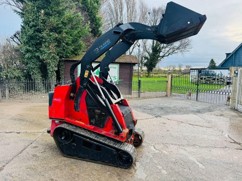 TORO DINGO TX-1000 WIDE TRACKED LOADER *YEAR 2020, ONLY 128 HOURS* C/W BUCKET  