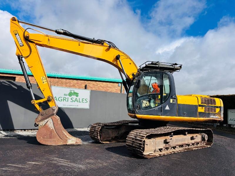 JCB JS220LC EXCAVATOR YEAR 2010 *C/W QUICK HITCH BUCKET* 