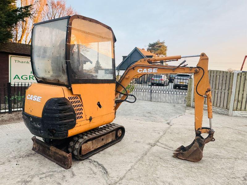 CASE TRACKED EXCAVATOR C/W RUBBER TRACKS & BLADE 