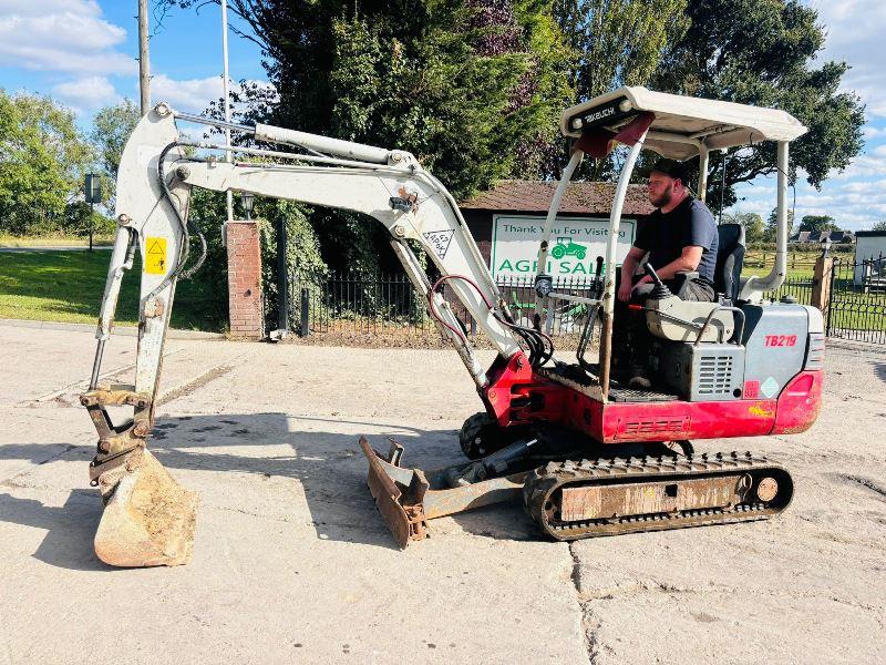 TAKEUCHI TB219 TRACKED EXCAVATOR *YEAR 2016, 4245 HOURS* C/W QUICK HITCH *VIDEO*