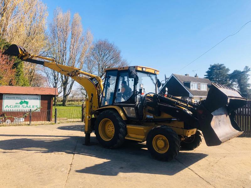 CAT 428C BACK HOE DIGGER C/W 4 IN 1 BUCKET & EXTENDING DIG * ONLY 2208 ...