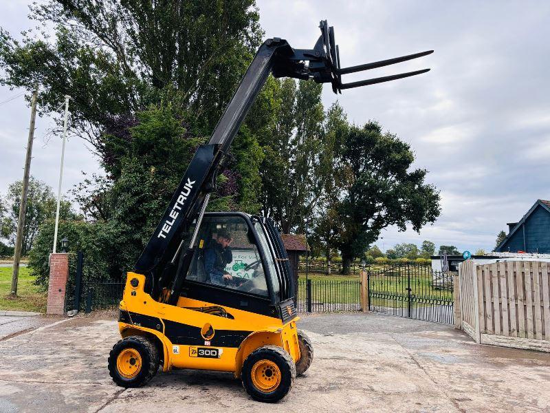 JCB TLT30D 4WD TELETRUCK *5657 HOURS* C/W PALLET TINES *VIDEO*