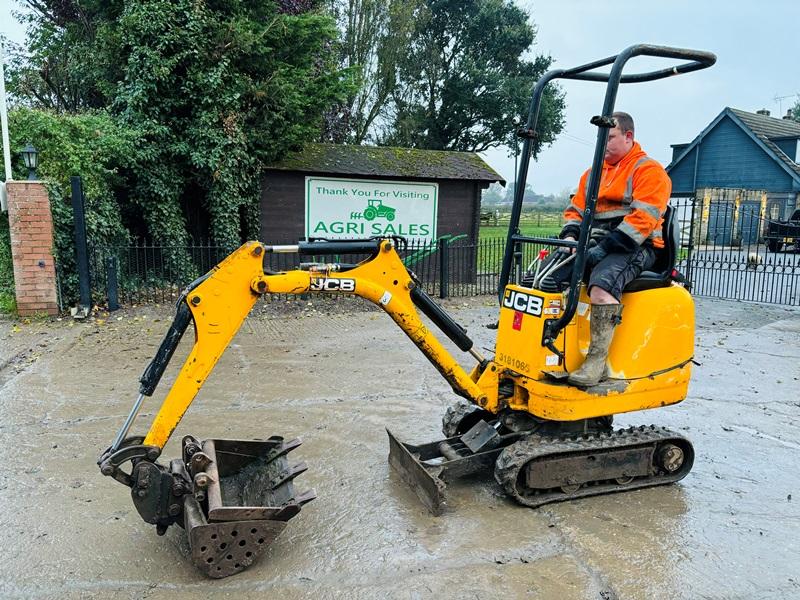 JCB MICRO TRACKED EXCAVATOR *YEAR 2020, ONLY 755 HOURS* C/W 2 X BUCKETS *VIDEO*