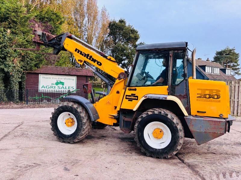 MATBRO TR200 4WD TELEHANDLER C/W PIN AND CONE HEAD STOCK & PALLET TINES *VIDEO*