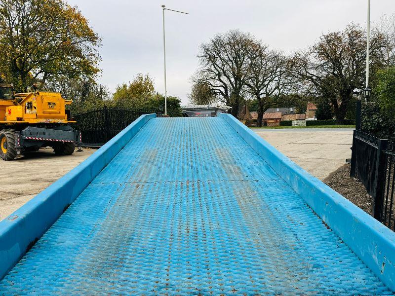 CHASE LOADING RAMP C/W ADJUSTABLE LOADING HEIGHT 