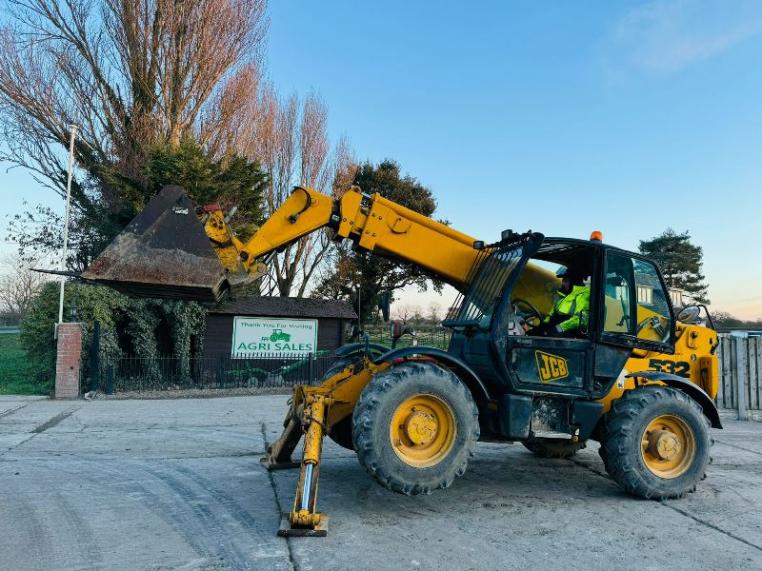 JCB 532-120 4WD TELEHANDLER *12 METER REACH* C/W BUCKET & PALLET TINES *VIDEO*