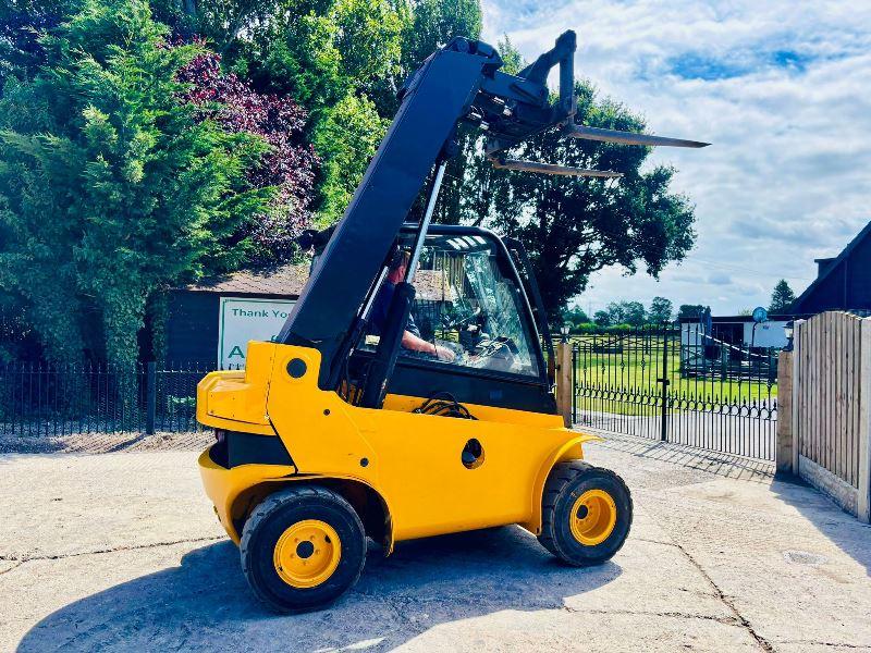 JCB TLT30D 4WD TELETRUCK C/W PALLET TINES *VIDEO*