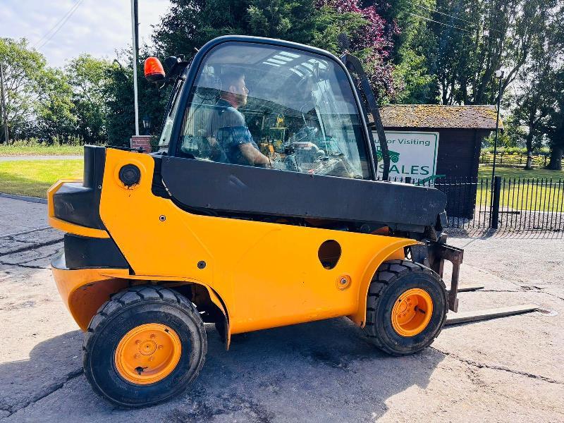 JCB TLT30D 4WD TELETRUCK C/W PALLET TINES *VIDEO*