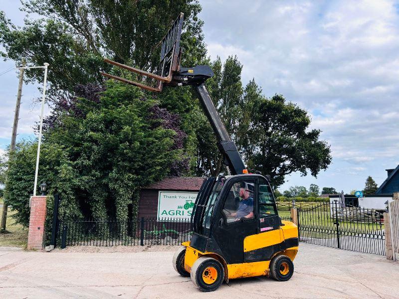 JCB TLT30 TELETRUCK *YEAR 2017* C/W PALLET TINES & SIDE SHIFT 