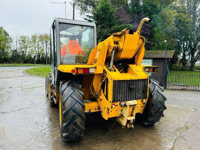 JCB 525-58 4WD TELEHANDLER *AG-SPEC* C/W BUCKET, PALLET TINES & TINE EXTENSIONS