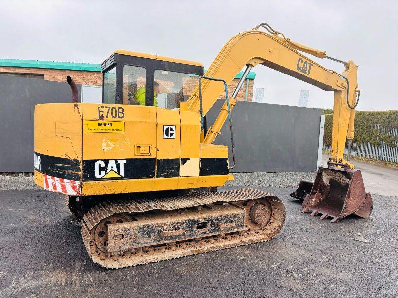 CAT E70B TRACKED EXCAVATOR *C/W 2 BUCKETS AND QUICK HITCH*VIDEO*