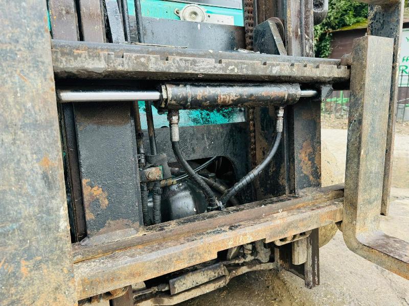 MITSUBISHI FD25 DIRSEL FORKLIFT C/W SIDE SHIFT *VIDEO*