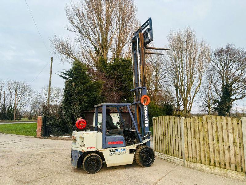 KOMATSU 4 TONNE FORKLIFT C/W SIDE SHIFT & PALLET TINES *VIDEO*