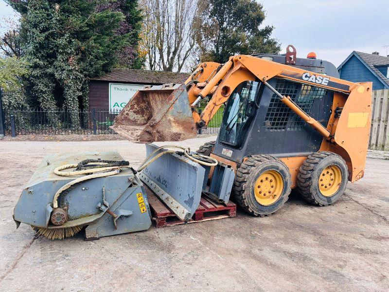 CASE 410 SKIDSTEER *912 HOURS, 1 OWNER FROM NEW* C/W SWEEPER, PLOW, BUCKET *VIDEO*