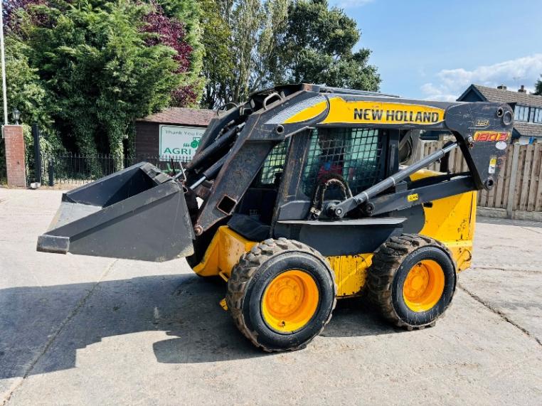 NEW HOLLAND LS180B HIGH LIFT SKIDSTEER C/W BUCKET *VIDEO*