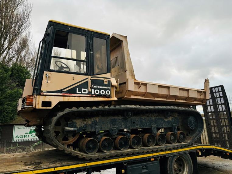 MITSUBISHI LD1000 TRACKED DUMP TRUCK *ENGINE NOT TURNING OVER*