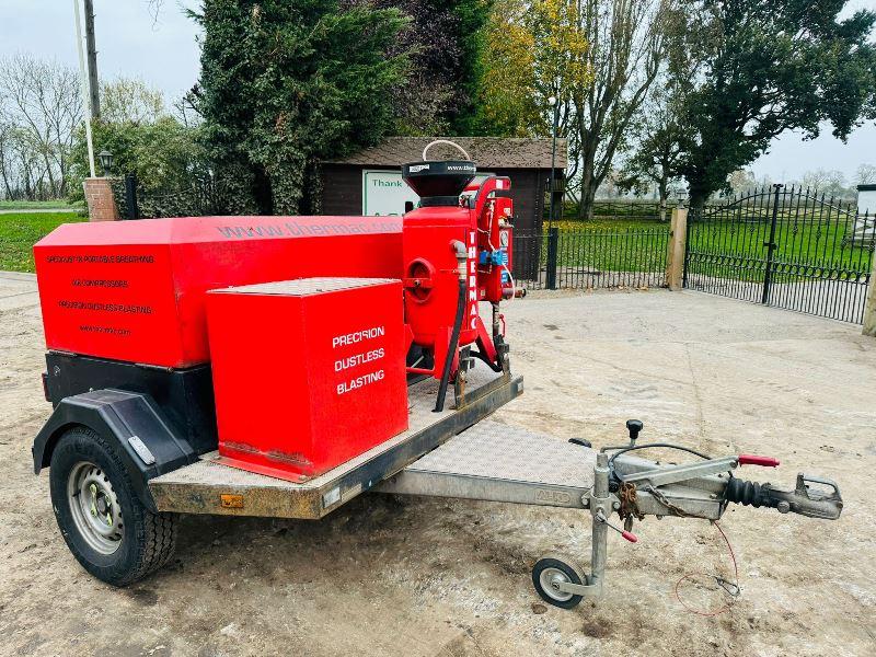 THERMAC PORTABLE SAND BLASTER *YEAR 2010* C/W INGERSOL RAND COMPRESSOR