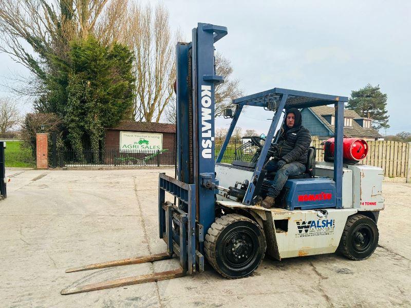 KOMATSU 4 TONNE FORKLIFT C/W SIDE SHIFT & PALLET TINES *VIDEO*