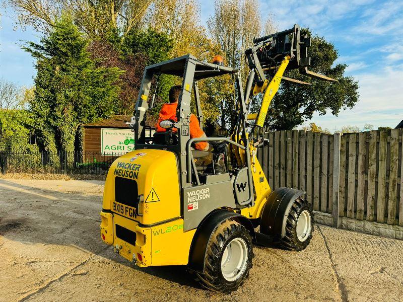 WACKER NEUSON WL20E 4WD ELECTRIC LOADING SHOVEL *YEAR 2017* C/W PALLET TINES 