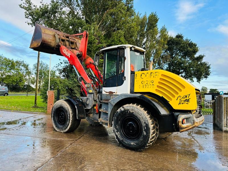 O & K L25 4WD LOADING SHOVEL C/W JOYSTICK CONTROL & BUCKET 