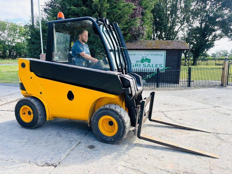 JCB TLT30D 4WD TELETRUCK C/W PALLET TINES *VIDEO*