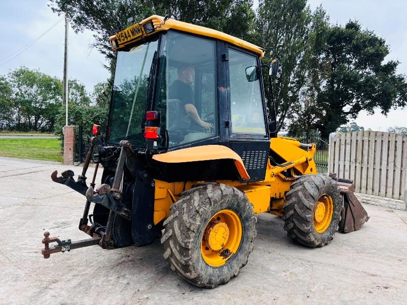 JCB 2CX-U 4WD LOADING SHOVEL C/W REAR LINKAGE, PTO, BUCKET & PALLET TINES *VIDEO*